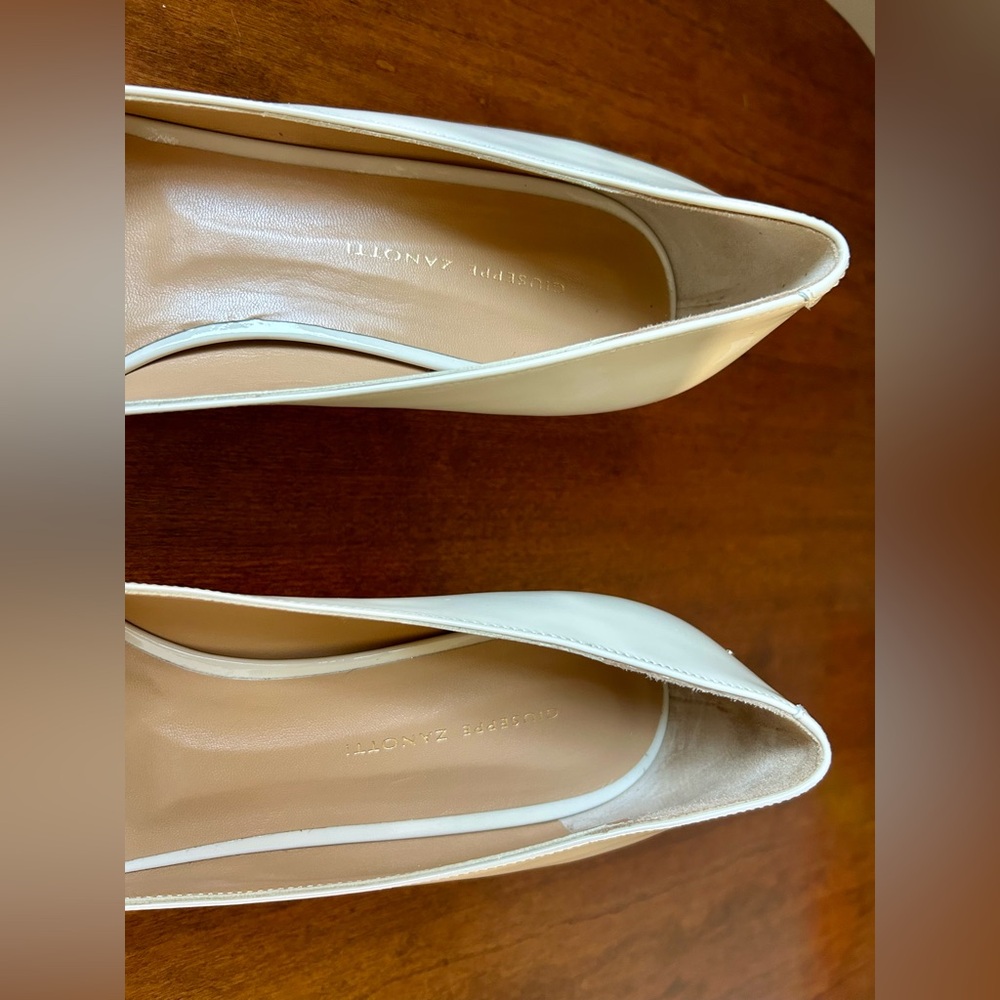 Giuseppe Zanotti Women’s Ivory Patent Leather Pointed Heels Size41/US10-NWOB - Picture 12 of 16